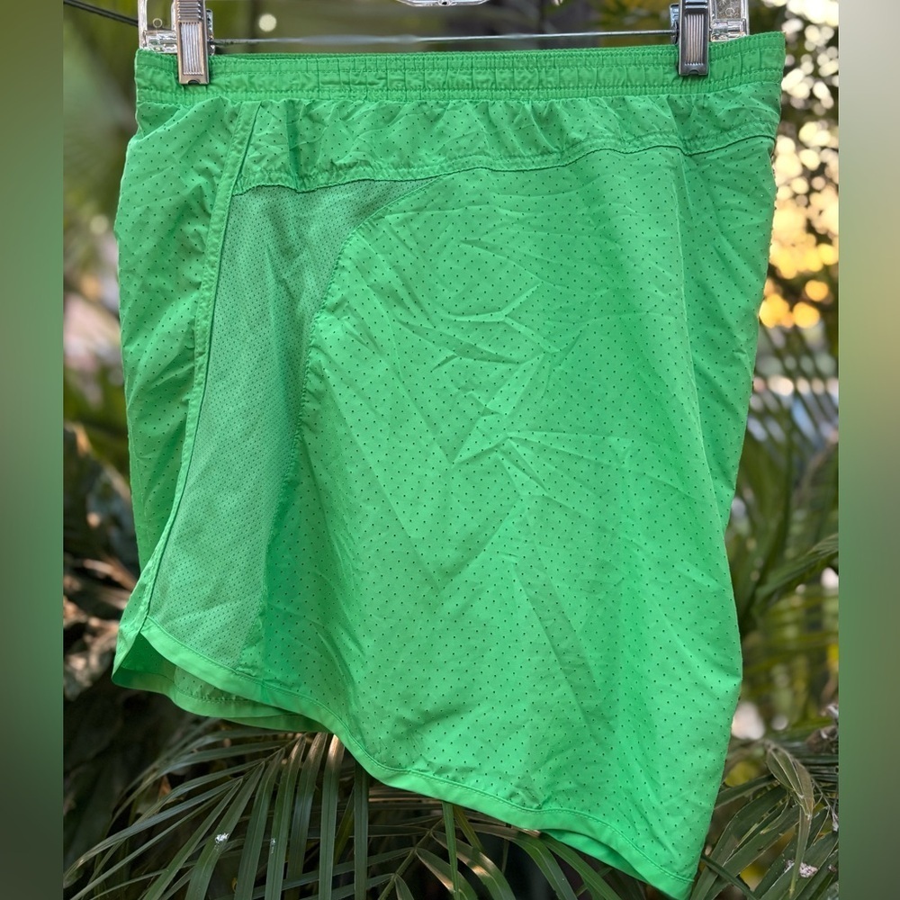 Old Navy Green Quick Dry Athletic Shorts Size XXL